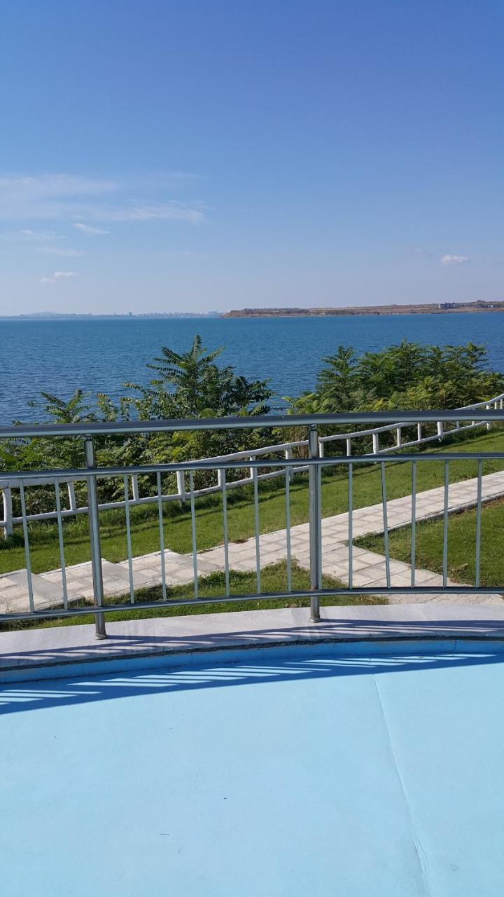 Blue Bay Palace Apart Complex Поморие Экстерьер фото